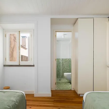 Ocean View Retreat 1