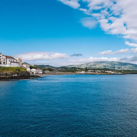 Ocean View Retreat 1