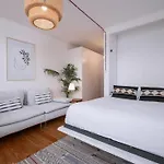 Ocean View Retreat 1 *